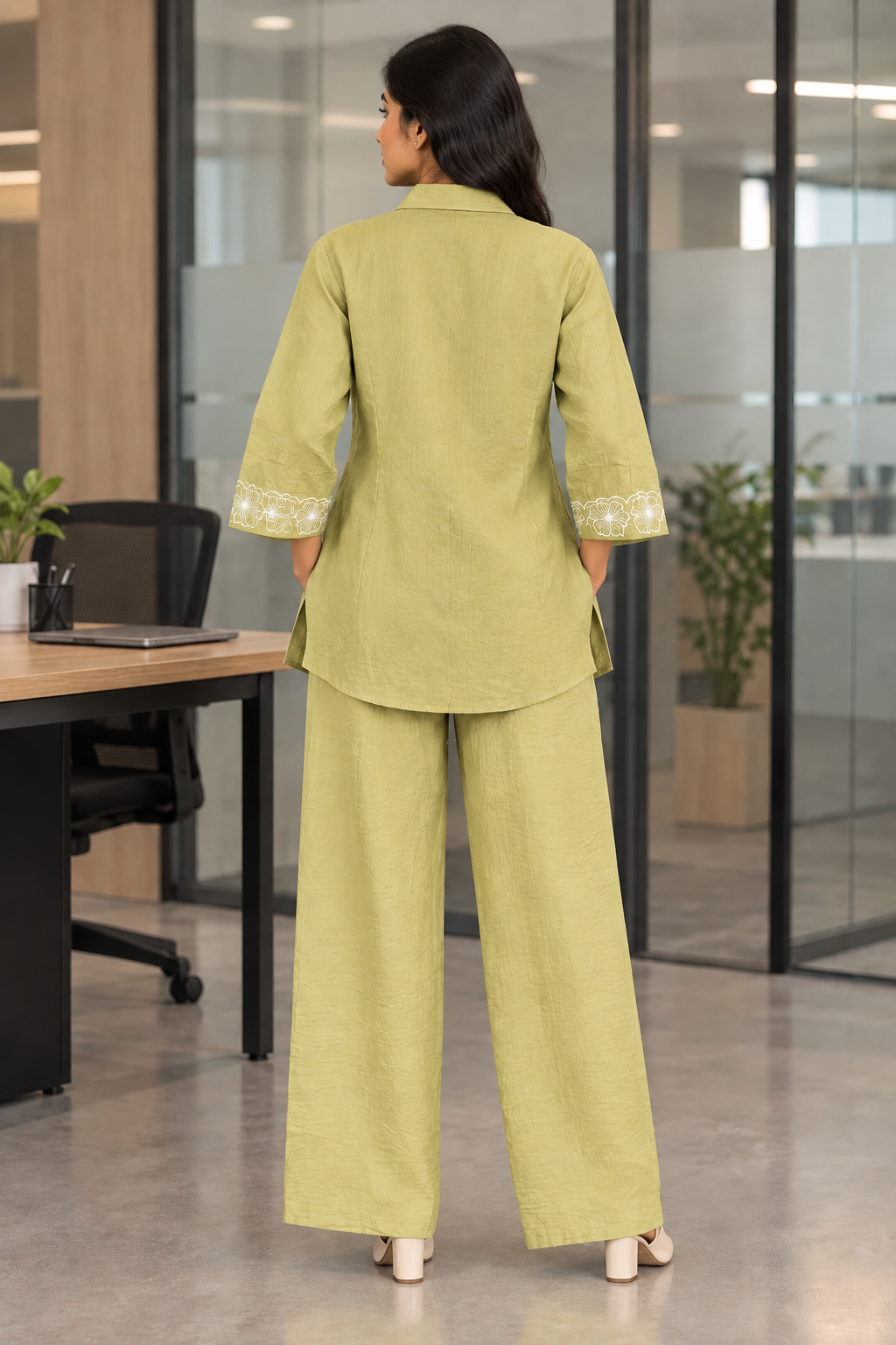 Tara Everyday Chic Set In Green