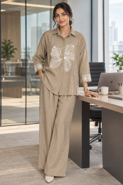 Tara Everyday Chic Set In Brown